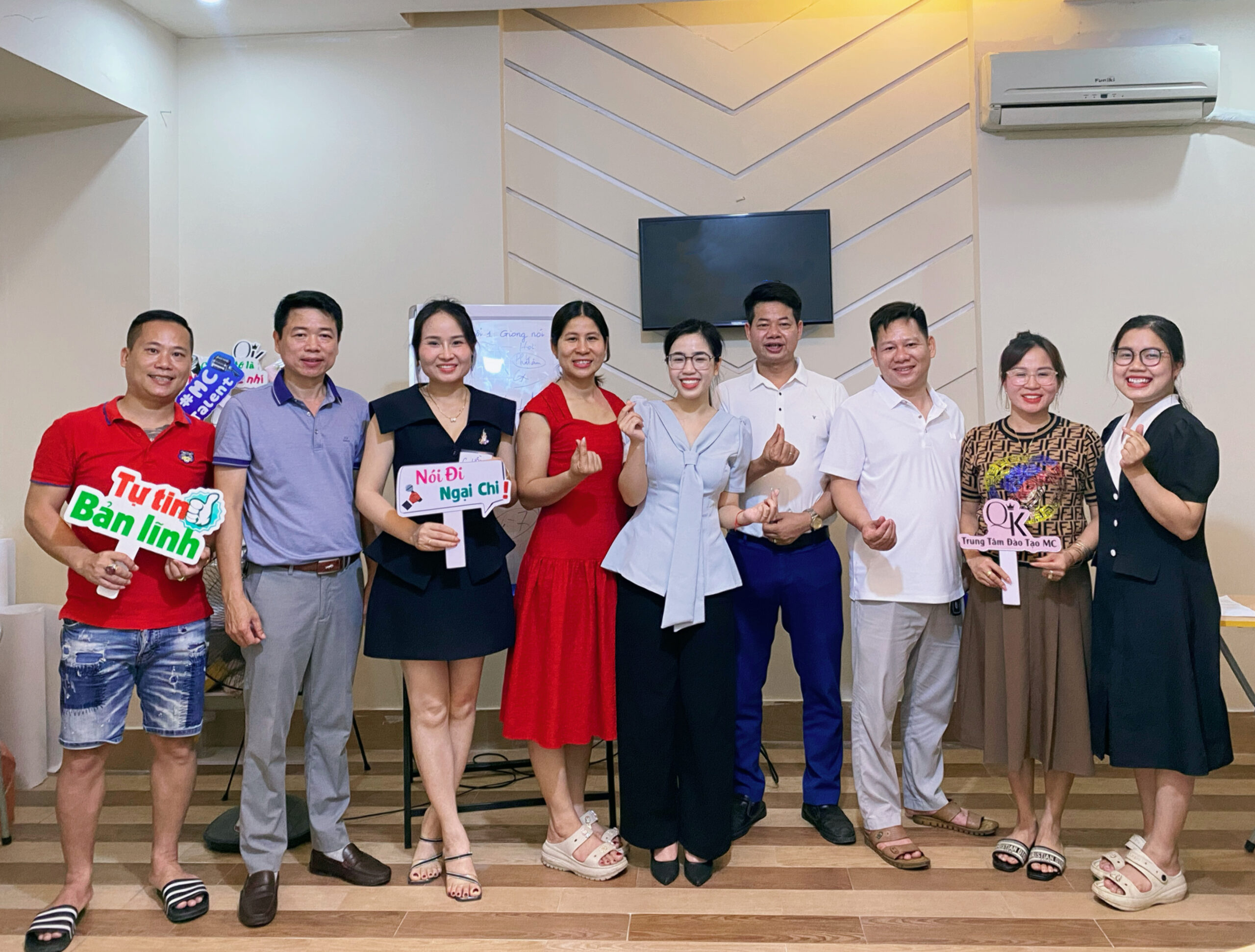 Lớp học K21 tại trung tâm đào tạo MC Q&K Bắc Giang