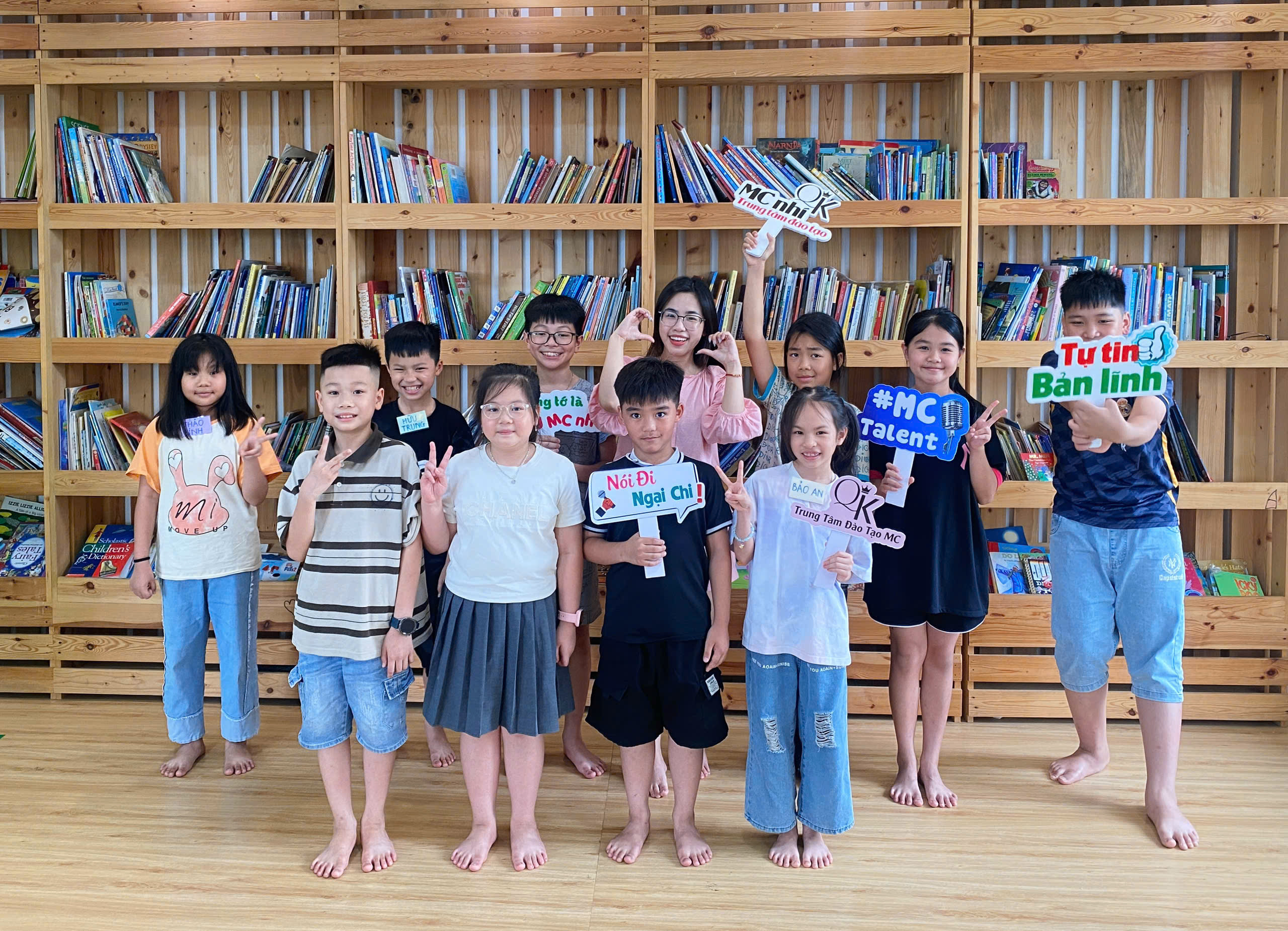 Lớp học MC nhí tại Q&K